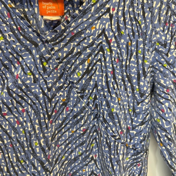 Hearts of Palm Blue and White Fitted Ribbed Blouse Women’s Size Petite Large - Picture 5 of 12